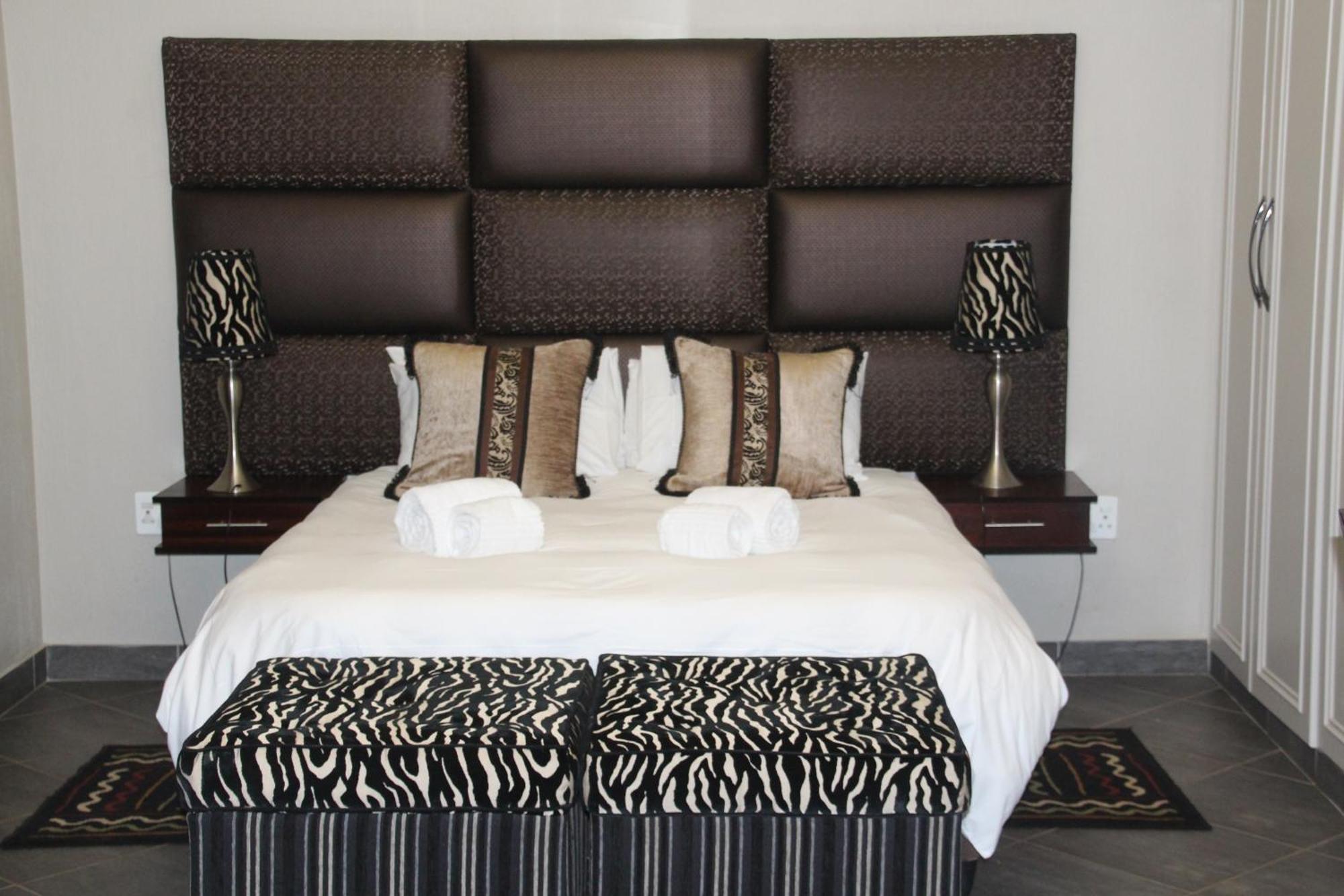 Bush Lovers Lodge Модимолле Номер фото